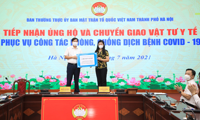 Tiếp nhận ủng hộ hơn 1,6 tỷ đồng phòng, chống dịch Covid-19